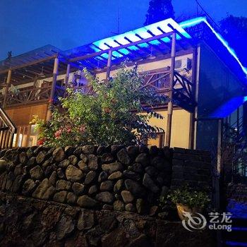 莫干山水墨山居游多多客栈酒店提供图片