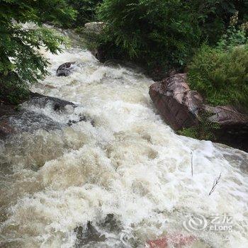 辉县华义楼酒店提供图片