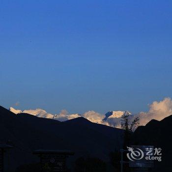 康定新都桥香奈星梦旅游酒店酒店提供图片