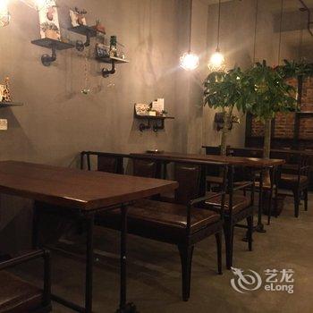 衡阳南岳衡山良舍里LOFT主题客栈酒店提供图片