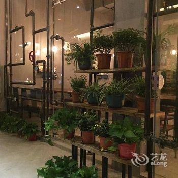 衡阳南岳衡山良舍里LOFT主题客栈酒店提供图片