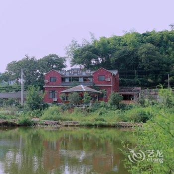 莫干山绿竹红坊住宿酒店提供图片