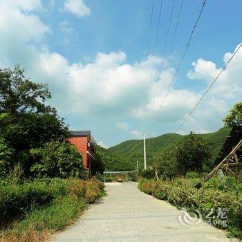 莫干山绿竹红坊住宿酒店提供图片