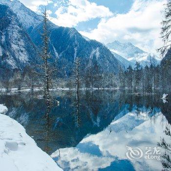 理县毕棚沟聚源山庄酒店提供图片