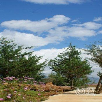 丽江骏逸骑士会度假山庄酒店提供图片