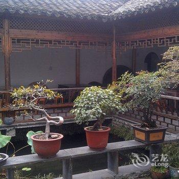 卢村木雕楼农家饭庄(黄山宏村)酒店提供图片