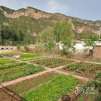 野三坡情缘酒店酒店提供图片