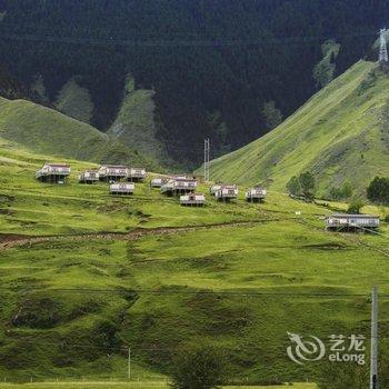 康定新都桥香奈星梦旅游酒店酒店提供图片