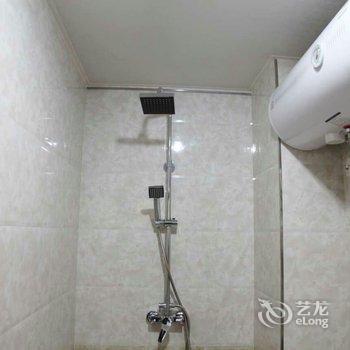 安居家庭连锁公寓(丹东丹建新时代店)酒店提供图片