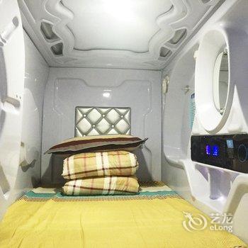 石家庄一格航空舱青年客栈酒店提供图片