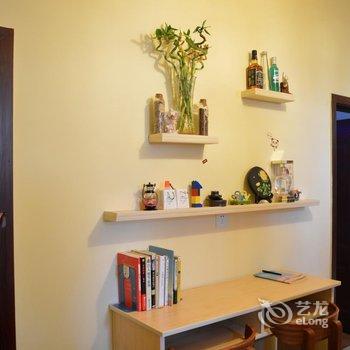 石家庄一格航空舱青年客栈酒店提供图片