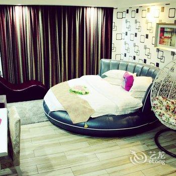 凤凰客巢主题酒店酒店提供图片
