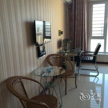 凤城汉庭主题公寓酒店提供图片