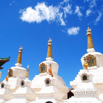 八美圣地莲花藏民居接待站酒店提供图片