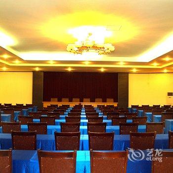 峨眉山金佛宾馆酒店提供图片