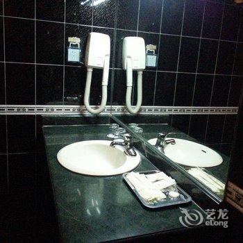 峨眉山金佛宾馆酒店提供图片