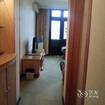 峨眉山金佛宾馆酒店提供图片