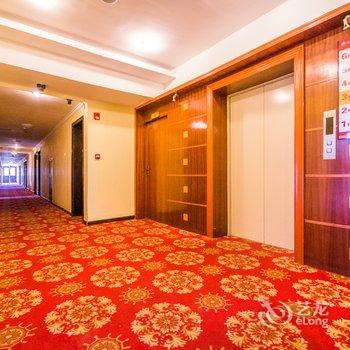 峨眉山金佛宾馆酒店提供图片