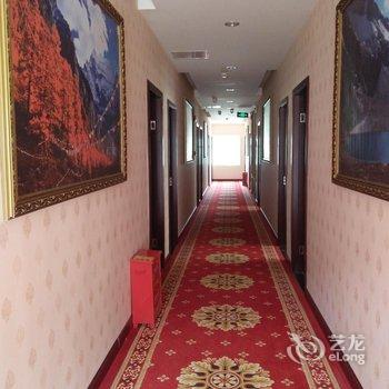 稻城泓雲格酒店酒店提供图片