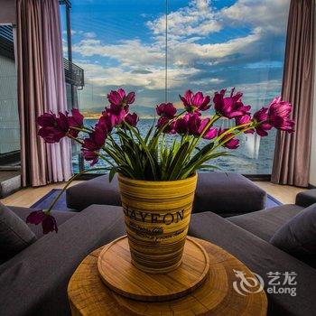 大理嘲风海景客栈酒店提供图片