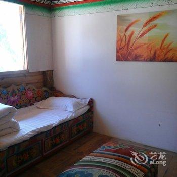 丹巴甲居藏寨格西泽接待中心酒店提供图片