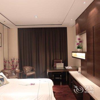 遇家精品酒店公寓(火车东站保利中汇店)酒店提供图片