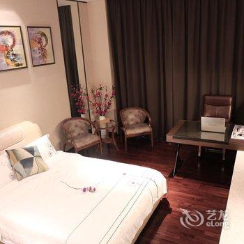 遇家精品酒店公寓(火车东站保利中汇店)酒店提供图片