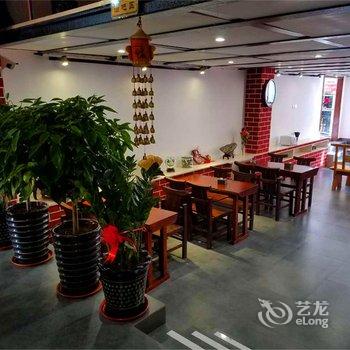 临江江枫国际青年旅舍酒店提供图片