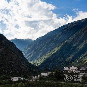 茂县松坪沟大酒店酒店提供图片