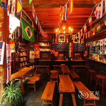 凤凰老街八号青年旅舍酒店提供图片