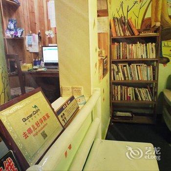 凤凰水车旁的窄巷客栈酒店提供图片