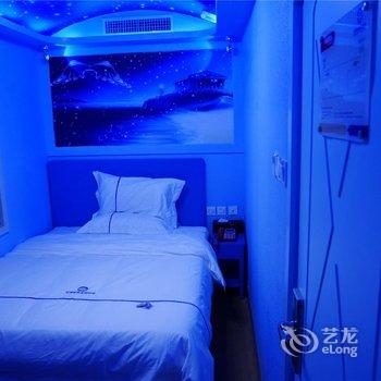 中卫腾格里金沙海火车主题旅馆酒店提供图片