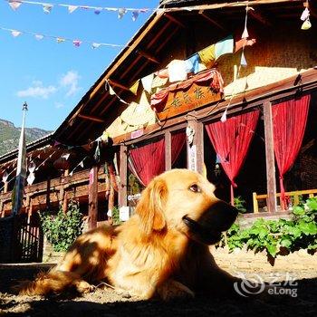 泸沽湖阿塔之家背包客栈酒店提供图片