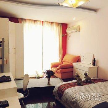 上海哲庐民宿(川周路)酒店提供图片