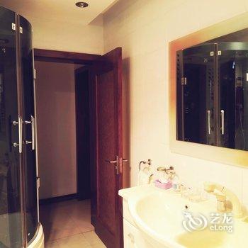 上海哲庐民宿(川周路)酒店提供图片