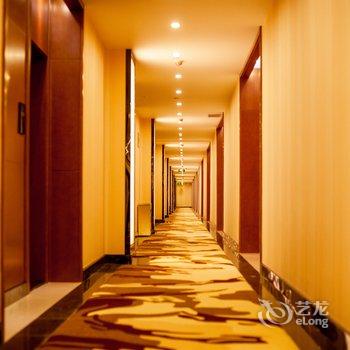 速8酒店(临夏义乌国际商业广场店)酒店提供图片