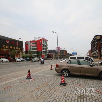 Zhotles智尚酒店(上海国际旅游度假区秀沿路地铁站店)酒店提供图片