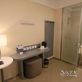 Zhotles智尚酒店(上海国际旅游度假区秀沿路地铁站店)酒店提供图片
