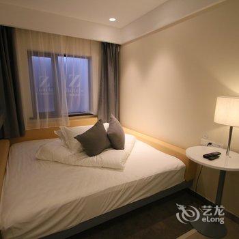 Zhotles智尚酒店(上海国际旅游度假区秀沿路地铁站店)酒店提供图片