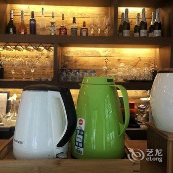 莫干山云溪上精品设计民宿酒店提供图片