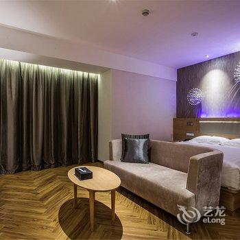 桔子水晶酒店常州恐龙园店酒店提供图片