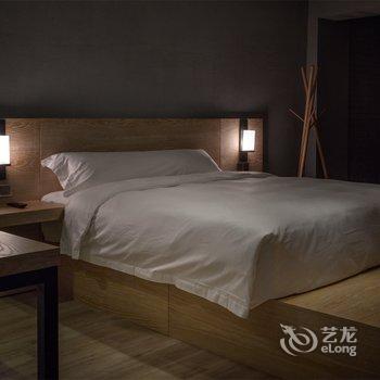 重庆的米空间酒店(观音桥北滨路鎏嘉码头店)酒店提供图片