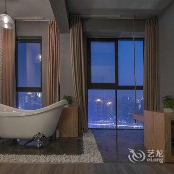 重庆的米空间酒店(观音桥北滨路鎏嘉码头店)酒店提供图片