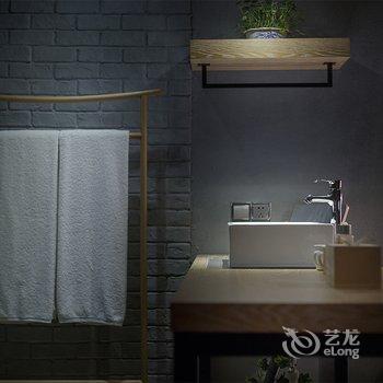 重庆的米空间酒店(观音桥北滨路鎏嘉码头店)酒店提供图片