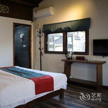 宏村朝花夕拾精品客栈酒店提供图片