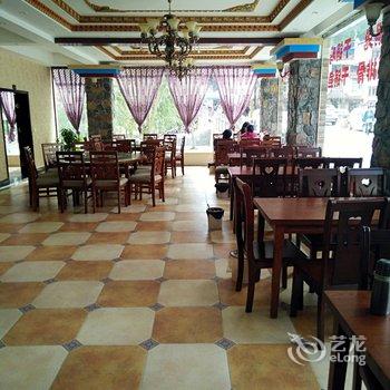 理县米亚罗藏艺大酒店酒店提供图片