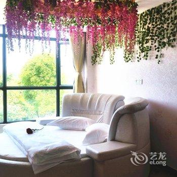 抚州觅恋主题酒店酒店提供图片