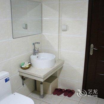 凌海宏都商务酒店酒店提供图片