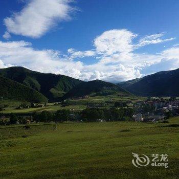 康定新都桥旭光酒店酒店提供图片