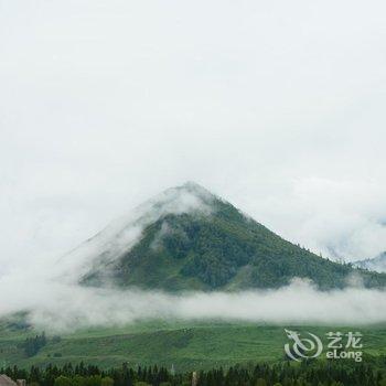 布尔津禾木贝提列克山庄酒店提供图片